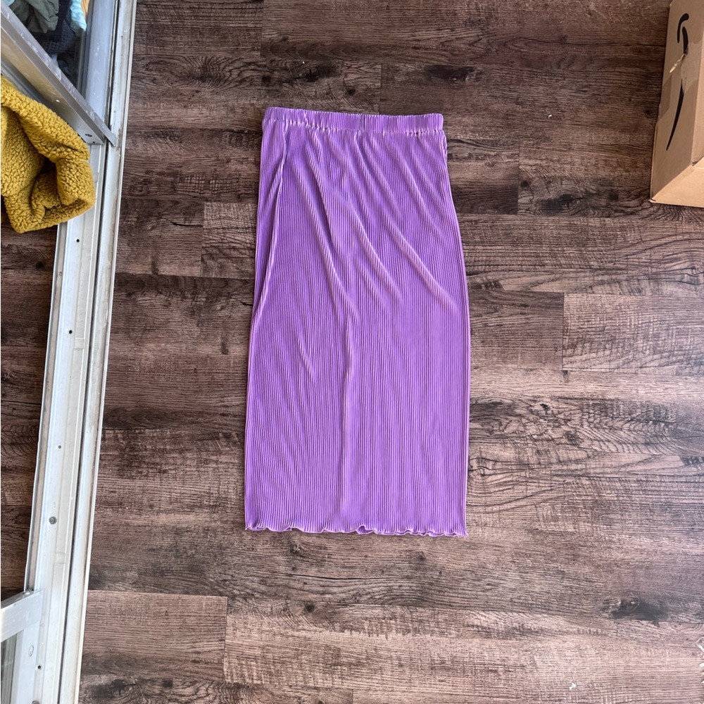 NWT Lavender Pleated Maxi Skirt